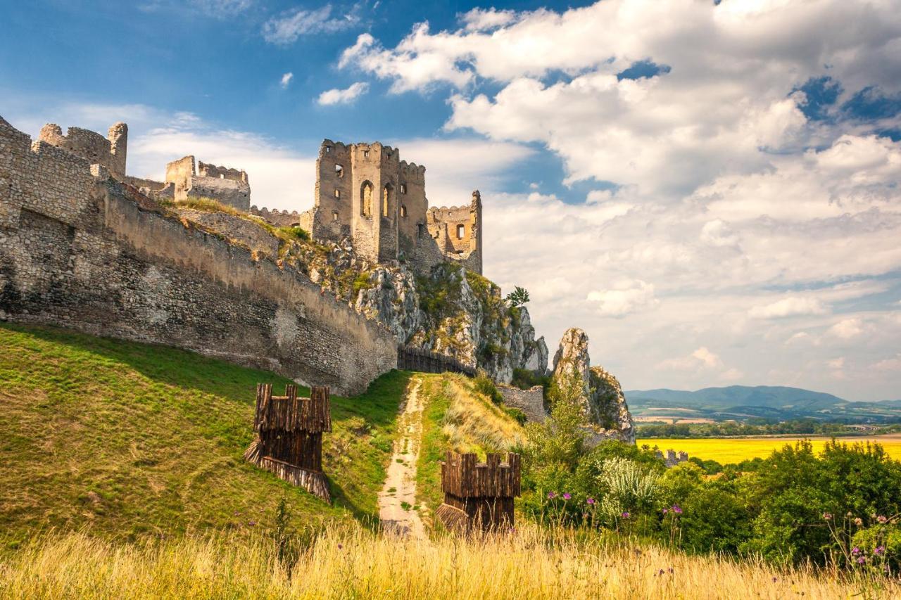 Chata Trubarka Trencin Exterior photo